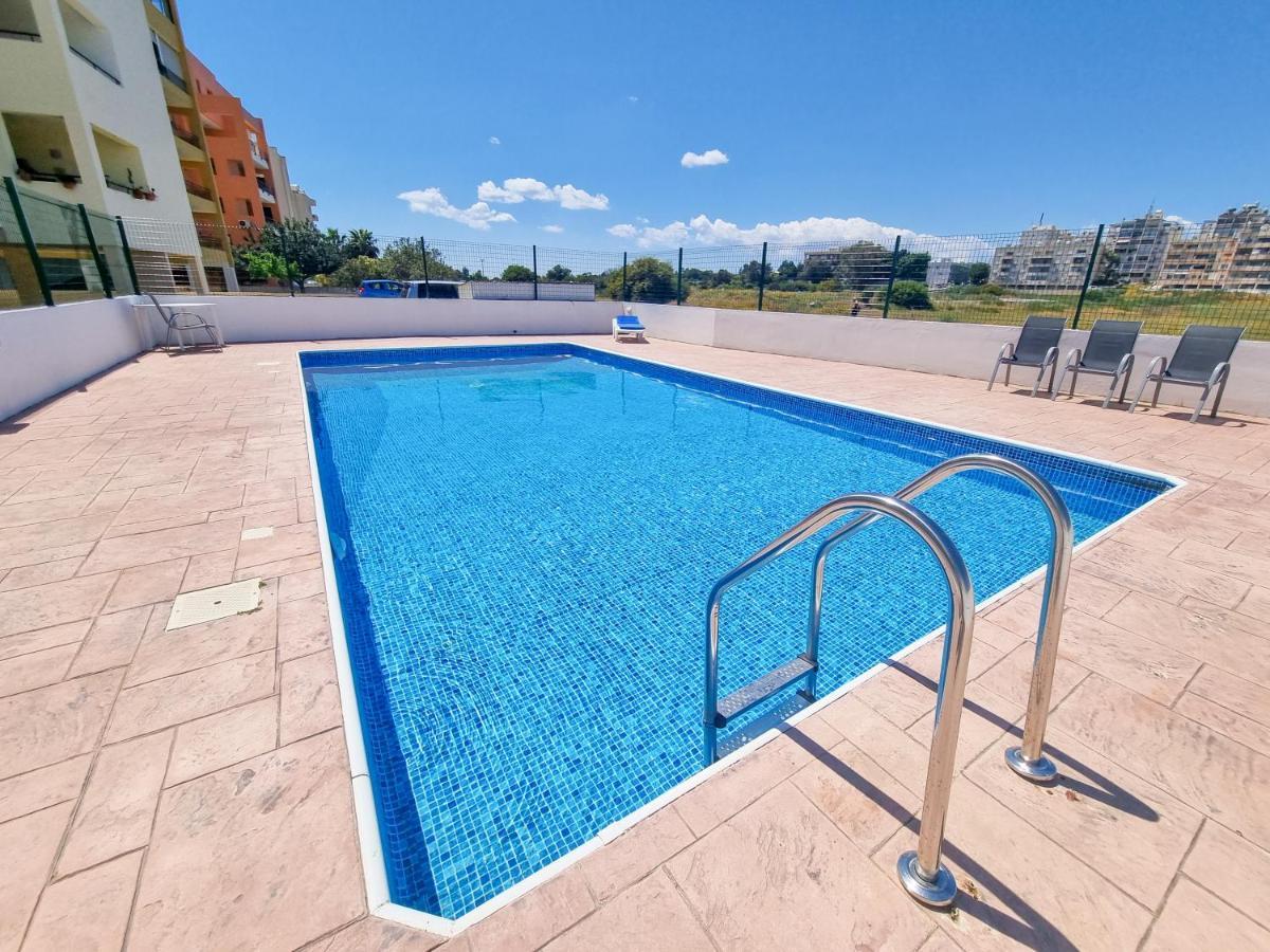 Seaside Heaven Apartment With Pool Larnaka Exterior foto